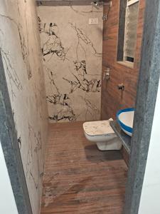 Bathroom Image of 950 Sq.ft 3 BHK Apartment / Flat for sale in Nirvaana Crown, Chembur Mumbai for Rs. 20000000