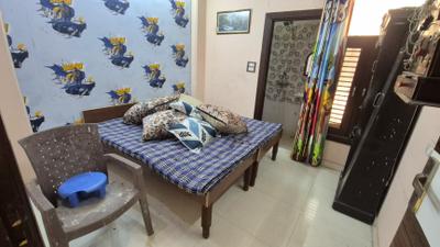 Bedroom Image of 2150 Sq.ft 2 BHK Apartment / Flat for rent in Uttam Nagar New Delhi for Rs. 17499