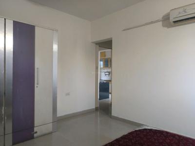 Bedroom Image of 950 Sq.ft 2 BHK Apartment / Flat for rent in Magarpatta Iris, Magarpatta City Pune for Rs. 34000