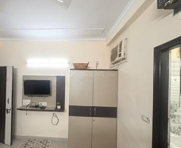 Bedroom Image of 550 Sq.ft 1 RK Builder Floor for rent in Sector 39 Gurgaon for Rs. 17000