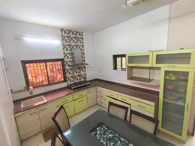 Kitchen Image of 1050 Sq.ft 2 BHK Builder Floor for rent in Maninagar Ahmedabad for Rs. 20000