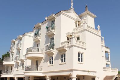 Image of 8550 Sq.ft 5 BHK Villa for sale in Venetian Villas, Thaltej, Ahmedabad for Rs. 100000000