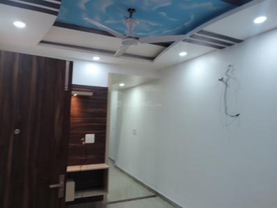 Bedroom Image of 1400 Sq.ft 3 BHK Builder Floor for rent in Preet Vihar New Delhi for Rs. 35000