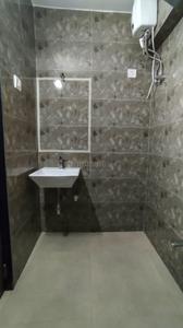 Bathroom Image of 660 Sq.ft 1 BHK Apartment / Flat for sale in Cosmos Enclave, Kasarvadavali Thane for Rs. 6800000