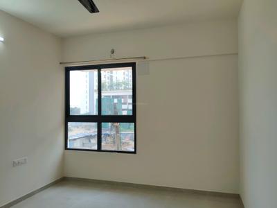 Bedroom Image of 500 Sq.ft 1.5 BHK Apartment / Flat for sale in Kalpataru Elitus, Mulund West Mumbai for Rs. 15000000