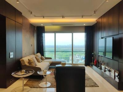 Living Room Image of 1050 Sq.ft 2 BHK Apartment / Flat for sale in RNA NG Eclat, Andheri West Mumbai for Rs. 37300000