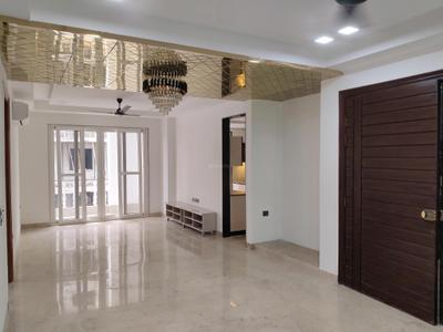 Living Room Image of 2500 Sq.ft 4 BHK Builder Floor for sale in BPTP Astaire Garden Plots, Sector 70A Gurgaon for Rs. 29500000