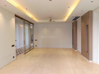 Living Room Image of 4500 Sq.ft 4 BHK Builder Floor for sale in Safdarjung Enclave New Delhi for Rs. 149000000