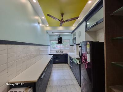 Kitchen Image of 1680 Sq.ft 3 BHK Apartment / Flat for rent in Main Road Ranchi for Rs. 30000