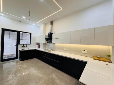 Kitchen Image of 4450 Sq.ft 5 BHK Independent House for sale in Sector 10 Panchkula for Rs. 95000000