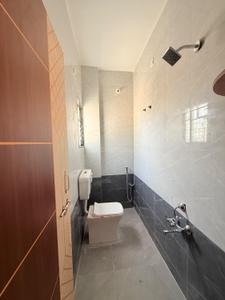 Bathroom Image of 850 Sq.ft 2 BHK Independent House for rent in Dhanori Pune for Rs. 15000