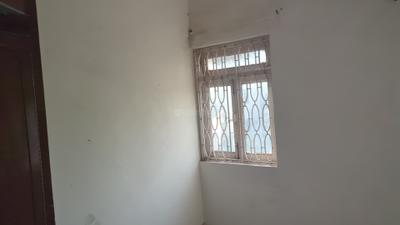 Living Room Image of 900 Sq.ft 3 BHK Apartment / Flat for sale in Naraina New Delhi for Rs. 17500000