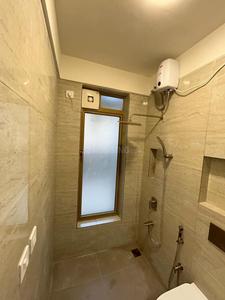 Bathroom Image of 700 Sq.ft 2 BHK Apartment / Flat for sale in Godrej RKS, Chembur Mumbai for Rs. 25000000