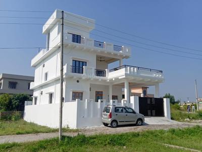 2 BHK Independent House