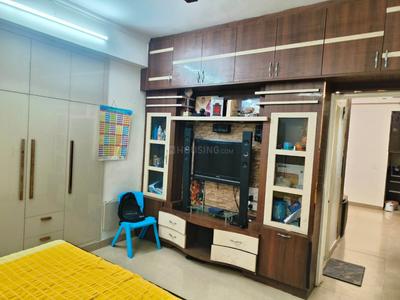 Bedroom Image of 1075 Sq.ft 2.5 BHK Apartment / Flat for sale in Amrapali Zodiac, Sector 120 Noida for Rs. 10000000