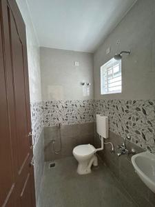 Bathroom Image of 930 Sq.ft 2 BHK Apartment / Flat for sale in Madipakkam Chennai for Rs. 10600000