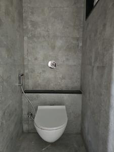 Common Bathroom Image of 984 Sq.ft 2 BHK Apartment / Flat for sale in Unique Youtopia Phase I, Kharadi Pune for Rs. 11700000