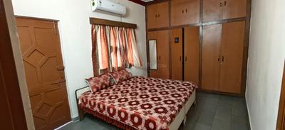 Bedroom Image of 1200 Sq.ft 2 BHK Independent House for rent in Govindpura Bhopal for Rs. 15000
