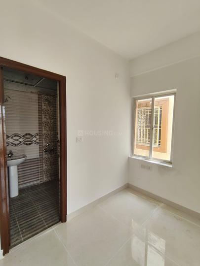 Platina Exotica Main Image 1