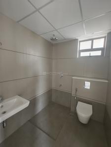 Bathroom Image of 2121 Sq.ft 3 BHK Apartment / Flat for sale in Cheranalloor Kochi for Rs. 22500000