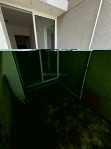 Balcony Image of 1060 Sq.ft 2 BHK Apartment / Flat for rent in Abhinav Pebbles Urbania, Bavdhan Pune for Rs. 33500