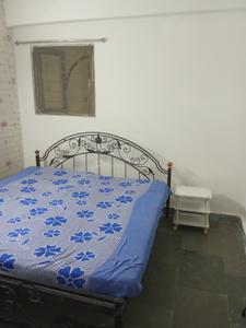 Bedroom Image of 1250 Sq.ft 2 BHK Builder Floor for rent in Sector 122 Noida for Rs. 20000