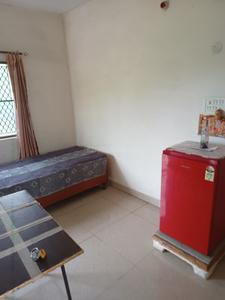 Hall Image of 500 Sq.ft 1.5 BHK Builder Floor for rent in Dilshad Garden New Delhi for Rs. 16000