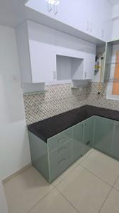 Kitchen Image of 918 Sq.ft 3 BHK Apartment / Flat for rent in Urbanrise Revolution One, Padur Chennai for Rs. 25000
