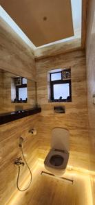 Bathroom Image of 3000 Sq.ft 4 BHK Independent House for rent in Diamond Garden, Chembur Mumbai for Rs. 250000