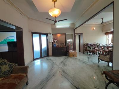 Hall Image of 4503 Sq.ft 4 BHK Independent House for sale in Ambawadi Ahmedabad for Rs. 60000000