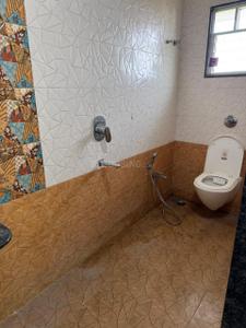 Bathroom Image of 1650 Sq.ft 3 BHK Apartment / Flat for rent in Omkar Nagar Nagpur for Rs. 20000