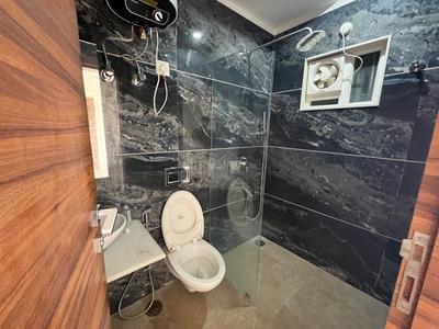Image of 2400 Sq.ft 4 BHK Apartment / Flat for rent in Paras Emperor, Hoshangabad Road, Bhopal for Rs. 60000