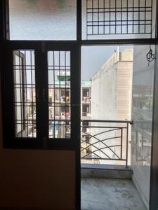 Balcony Image of 650 Sq.ft 2 BHK Builder Floor for rent in Uttam Nagar New Delhi for Rs. 10500