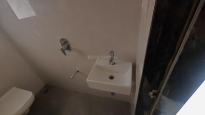Image of 580 Sq.ft 2 BHK Apartment / Flat for rent in Shreeji Plaza, Malad West, Mumbai for Rs. 45000