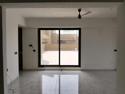 Living Room Image of 1750 Sq.ft 3 BHK Apartment / Flat for rent in Keshav Elitus by Keshav Realty, Randesan Gandhinagar for Rs. 35000