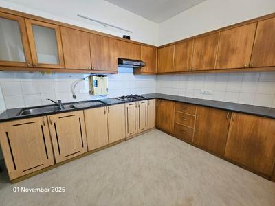 Kitchen Image of 1700 Sq.ft 3 BHK Apartment / Flat for sale in ABAD Marine Plaza, Marine Drive Kochi for Rs. 14500000