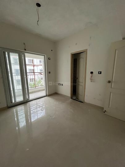 Rajparis Lake View Main Image 1