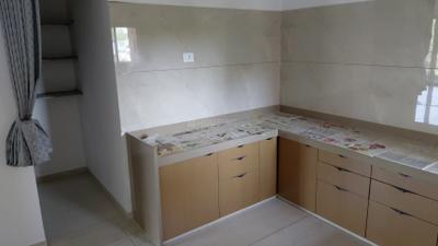Kitchen Image of 3000 Sq.ft 4 BHK Apartment / Flat for rent in Samanvay West Park, New Alkapuri Vadodara for Rs. 42000