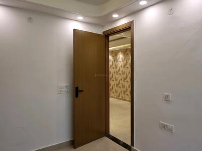 Bedroom Image of 900 Sq.ft 3 BHK Apartment / Flat for sale in Hans Luxury Floor, Hastsal New Delhi for Rs. 6200000