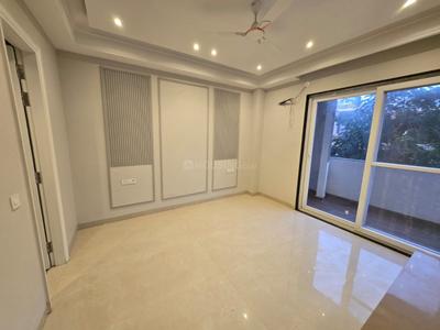 Bedroom Image of 2500 Sq.ft 3.5 BHK Builder Floor for rent in Sector 5 Gurgaon for Rs. 38100