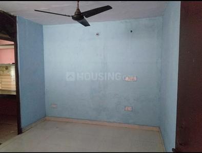Bedroom Image of 861 Sq.ft 2 BHK Builder Floor for rent in DDA New MIG Flats, Mayur Vihar Phase 3 New Delhi for Rs. 15000