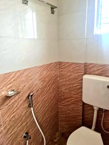 Bathroom Image of 1100 Sq.ft 3 BHK Apartment / Flat for rent in Sonarpur Kolkata for Rs. 15000
