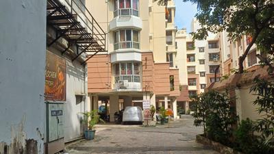 Image of 925 Sq.ft 2 BHK Apartment / Flat for sale in RDB Regent Ganga, Uttarpara, Hooghly for Rs. 4400000