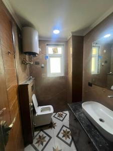 Bathroom Image of 1325 Sq.ft 3 BHK Builder Floor for rent in Saket New Delhi for Rs. 28000