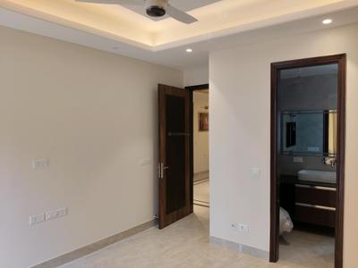 Bedroom Image of 4950 Sq.ft 4 BHK Builder Floor for rent in DLF Independent Floors At Dlf City Phase III, DLF Phase 3 Gurgaon for Rs. 152000