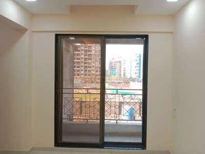 Living Room Image of 650 Sq.ft 1 BHK Apartment / Flat for rent in VR Sukur Residency, Kasarvadavali, Thane West Thane for Rs. 21000