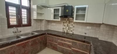 Kitchen Image of 1450 Sq.ft 2 BHK Builder Floor for rent in Sector 31 Gurgaon for Rs. 43000