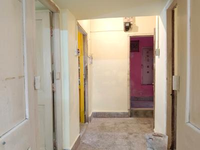 Living Room Image of 750 Sq.ft 2 BHK Builder Floor for rent in Jodhpur Park Kolkata for Rs. 12000