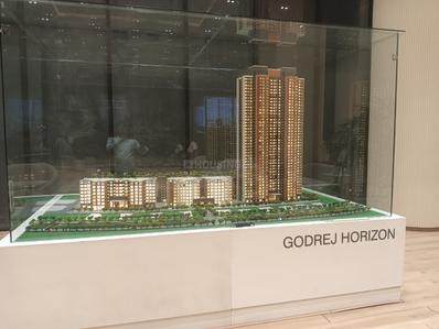 Image of 800 Sq.ft 2 BHK Apartment / Flat for sale in Godrej Horizon Phase III, Wadala, Mumbai for Rs. 34200000