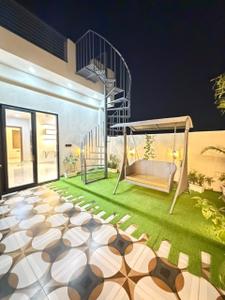 Balcony Image of 3600 Sq.ft 5 BHK Villa for sale in Gandhi Path West Jaipur for Rs. 28100000